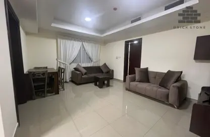 Apartment - 1 Bedroom - 2 Bathrooms for rent in Salaja Street - Doha Al Jadeed - Doha