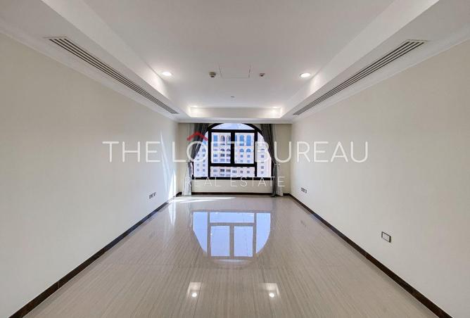 955030 - Property Image 2
