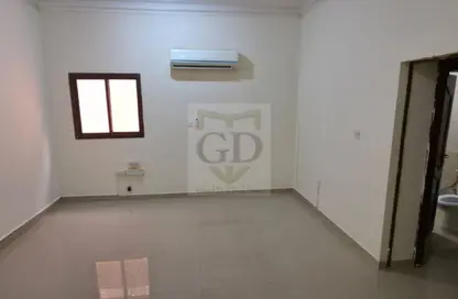 شقة - 1 حمام للايجار في شارع  بو هامو - أبو هامور - الدوحة