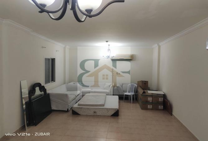 984280 - Property Image 2