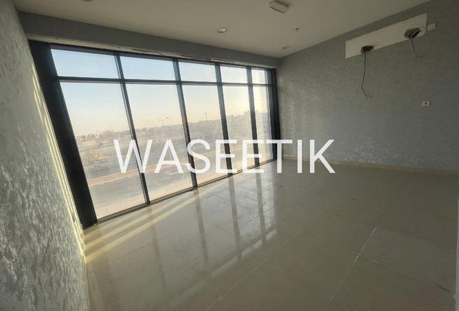933173 - Property Image 2