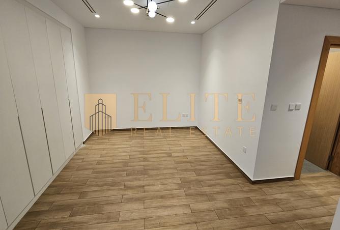 942597 - Property Image 3