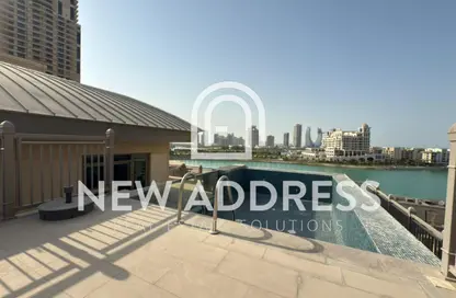 تاون هاوس - 3 غرف نوم - 4 حمامات للايجار في ابراج باي - منطقة الأبراج - جزيرة اللؤلؤة - الدوحة