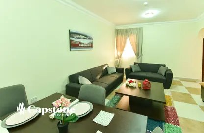 Apartment - 2 Bedrooms - 2 Bathrooms for rent in Bin Omran - Fereej Bin Omran - Doha