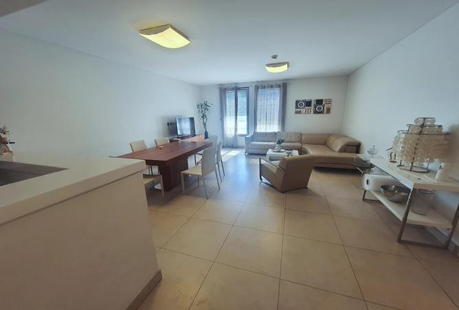 965774 - Property Image 3