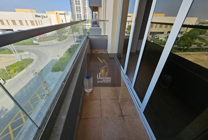 991429 - Property Image 3