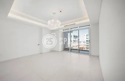 Apartment - 3 Bedrooms - 4 Bathrooms for sale in Gewan Island - The Pearl Island - Doha
