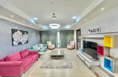 Apartment - 1 Bedroom - 2 Bathrooms for rent in West Porto Drive - Porto Arabia - The Pearl Island - Doha