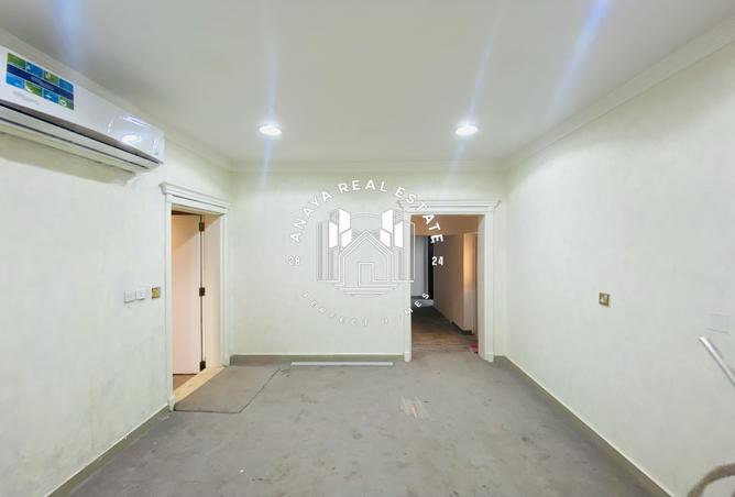 968322 - Property Main Image