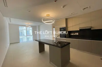 Apartment - 1 Bedroom - 2 Bathrooms for rent in Floresta Gardens - Floresta Gardens - The Pearl Island - Doha