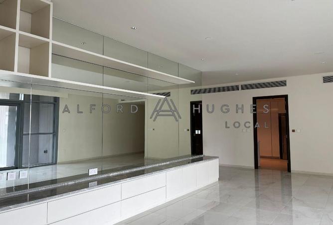 971332 - Property Image 2