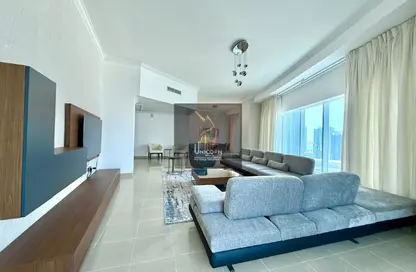 Apartment - 2 Bedrooms - 3 Bathrooms for rent in West Bay Tower - West Bay - West Bay - Doha