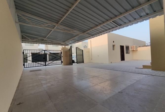 929278 - Property Image 2