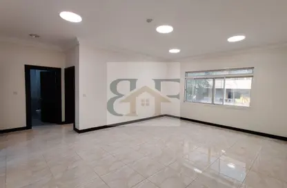 Apartment - 2 Bedrooms - 2 Bathrooms for rent in Al Mansoura - Al Mansoura - Doha