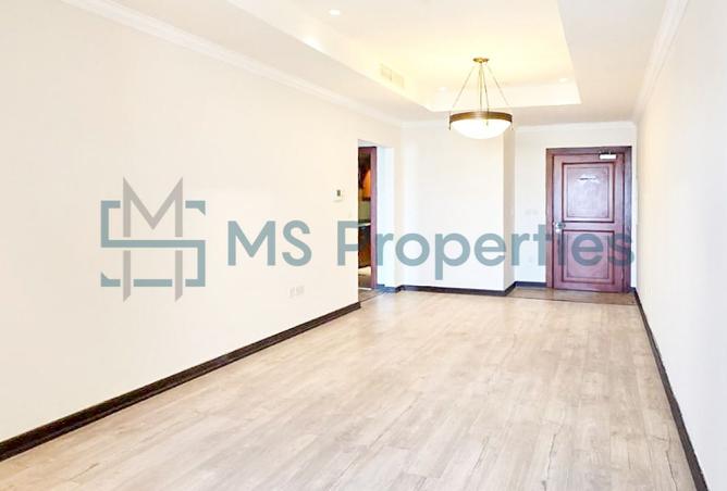 979448 - Property Image 2