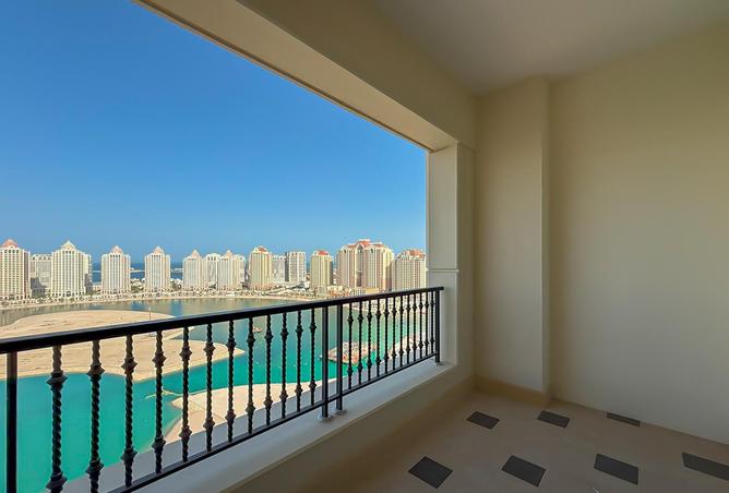 914230 - Property Image 2
