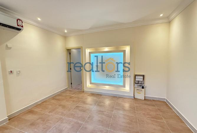 935523 - Property Image 2