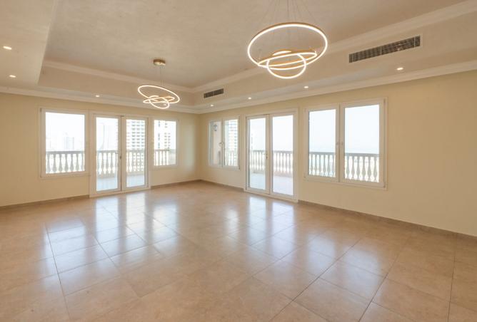 965290 - Property Image 2