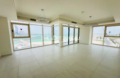 Apartment - 2 Bedrooms - 4 Bathrooms for sale in Crystal Residence - The Pearl Island - Doha