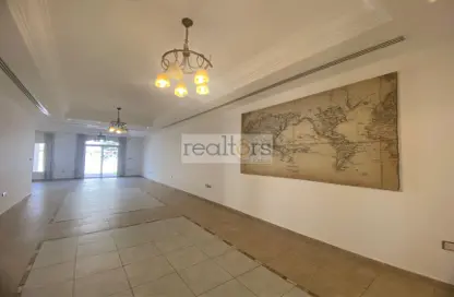 Empty Room image for: Villa - 3 Bedrooms - 4 Bathrooms for rent in Al Kharaej 9 - Lusail, Image 1