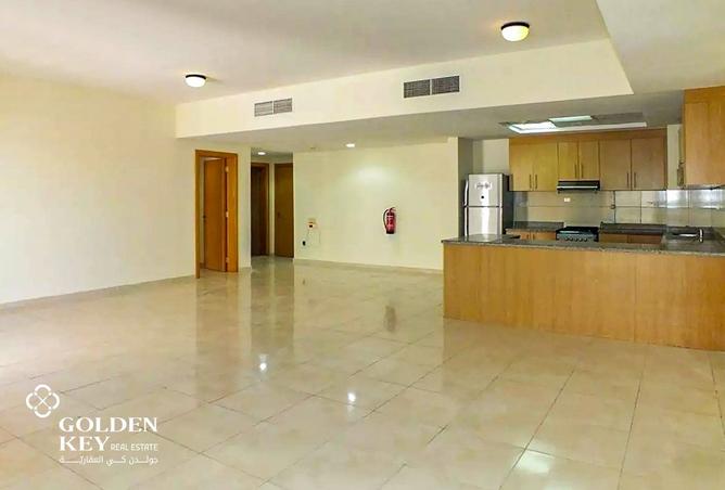 941388 - Property Image 2