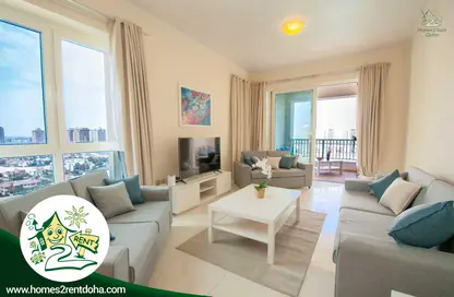 Living Room image for: Apartment - 1 Bedroom - 2 Bathrooms for rent in Tower 29 - Viva Bahriyah - The Pearl Island - Doha, Image 1