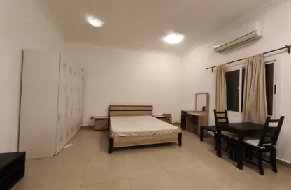 Apartment - Studio - 1 Bathroom for rent in Al Kharaitiyat - Al Kharaitiyat - Al Kharaitiyat - Umm Salal Mohammed