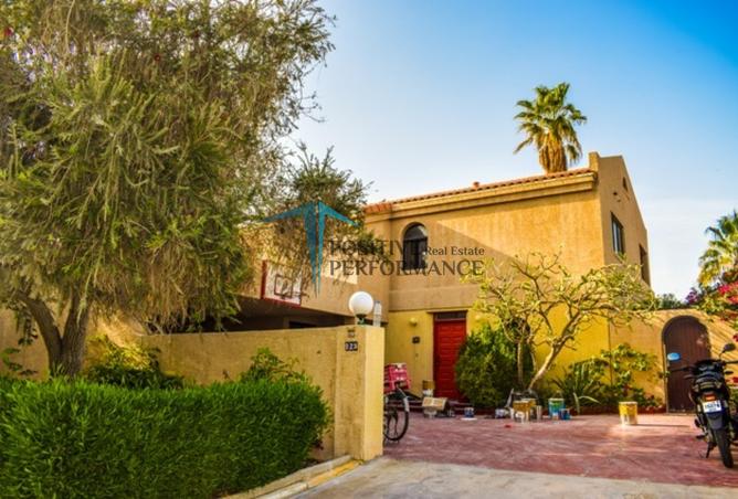 849138 - Property Image 2