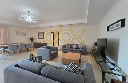 Apartment - 2 Bedrooms - 3 Bathrooms for sale in East Porto Drive - Porto Arabia - The Pearl Island - Doha