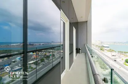 Apartment - 1 Bedroom - 2 Bathrooms for rent in Marina Tower 02 - Marina District - Lusail