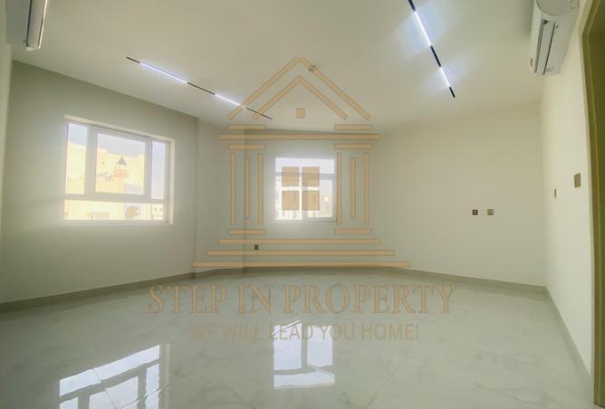 965849 - Property Main Image