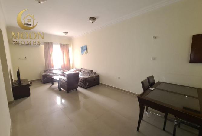 996679 - Property Image 3