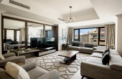Apartment - 1 Bedroom - 2 Bathrooms for rent in East Porto Drive - Porto Arabia - The Pearl Island - Doha