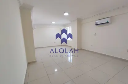 Apartment - 3 Bedrooms - 3 Bathrooms for rent in Al Muntazah Street - Al Muntazah - Doha