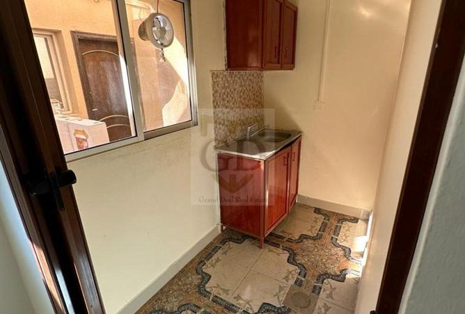 950819 - Property Image 3