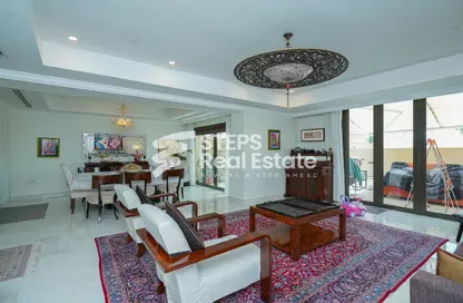 Apartment - 4 Bedrooms - 4 Bathrooms for sale in Viva West - Viva Bahriyah - The Pearl Island - Doha