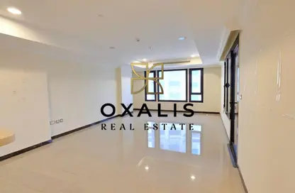 Apartment - 1 Bedroom - 2 Bathrooms for rent in East Porto Drive - Porto Arabia - The Pearl Island - Doha
