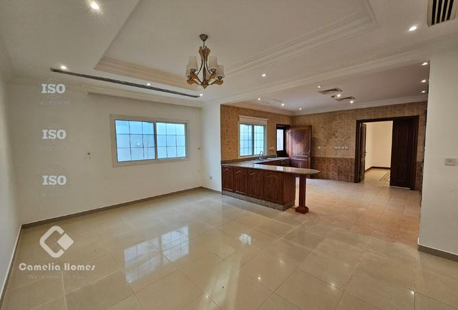 942006 - Property Image 2