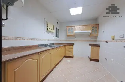Apartment - 3 Bedrooms - 3 Bathrooms for rent in Anas Street - Fereej Bin Mahmoud North - Fereej Bin Mahmoud - Doha