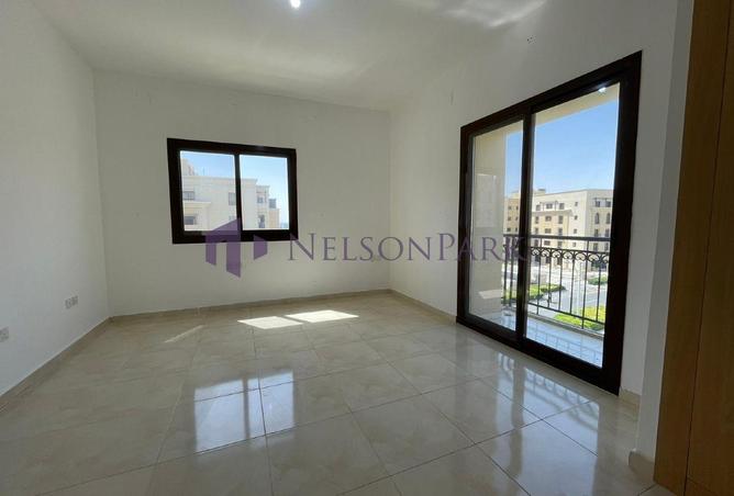 951839 - Property Image 2