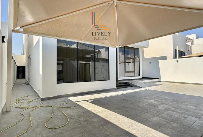 964625 - Property Image 2