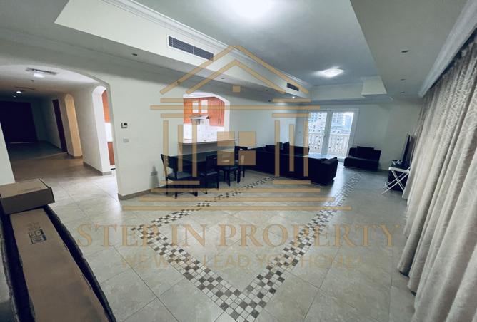 939359 - Property Image 3