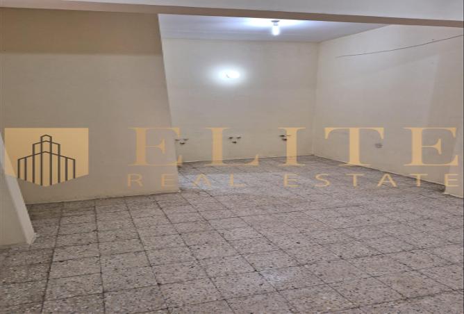 961270 - Property Image 2