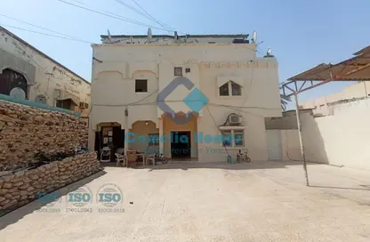 فيلا - 8 غرف نوم - 8 حمامات للبيع في شارع العزيزة - العزيزية - الدوحة