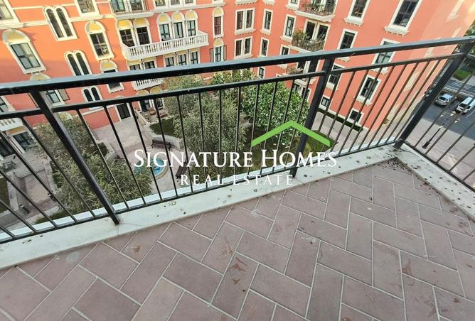 971275 - Property Image 2