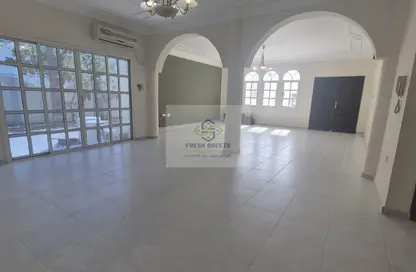 Villa - 4 Bedrooms - 5 Bathrooms for rent in Al Thumama - Al Thumama - Doha