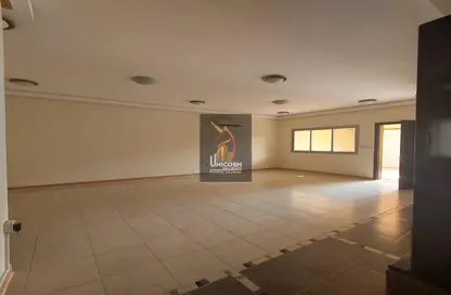 Villa - 4 Bedrooms - 4 Bathrooms for rent in Ain Khaled - Doha