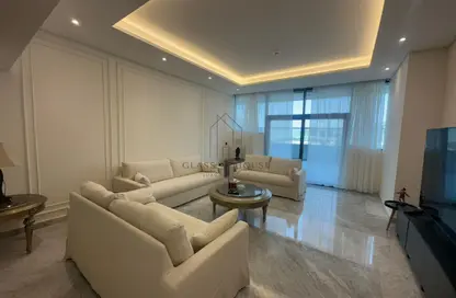 Apartment - 2 Bedrooms - 3 Bathrooms for rent in Marina Residences 195 - Marina District - Lusail
