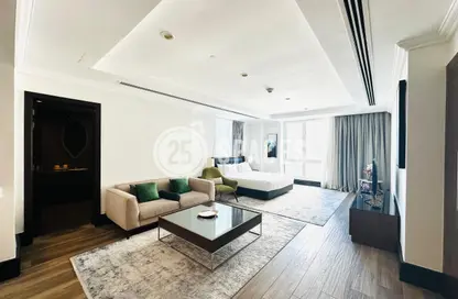 Apartment - Studio - 1 Bathroom for rent in Viva West - Viva Bahriyah - The Pearl Island - Doha