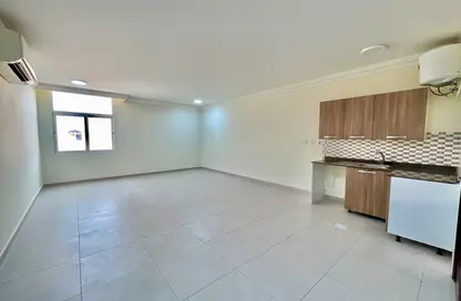 شقة - 2 غرف نوم - 2 حمامات للايجار في إزغاوا - إزغاوا - الدوحة